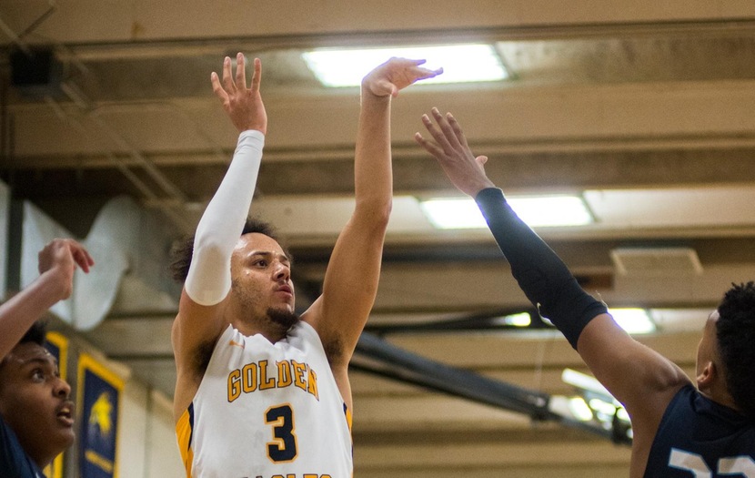 Oliver Scores 26 in Loss at Casper