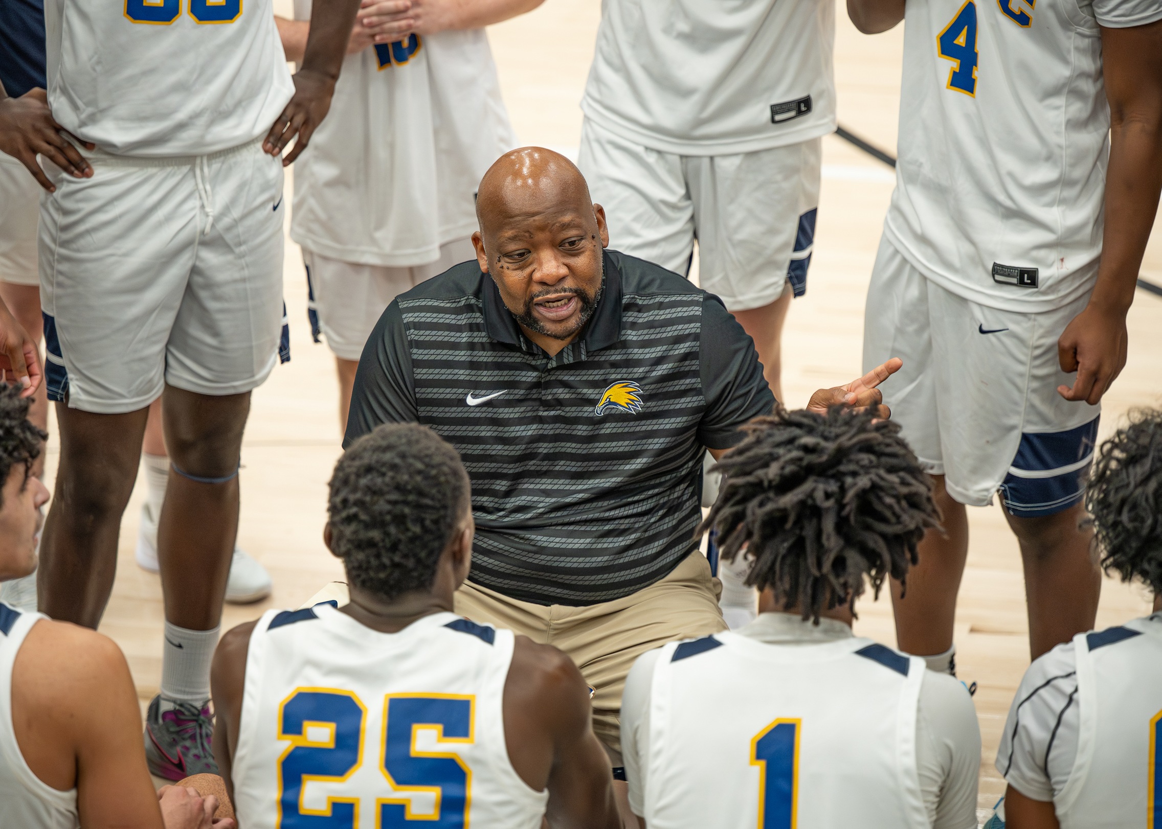 Coulter&rsquo;s 37 Carries Golden Eagles Past Central Wyoming in 78&ndash;64 Victory