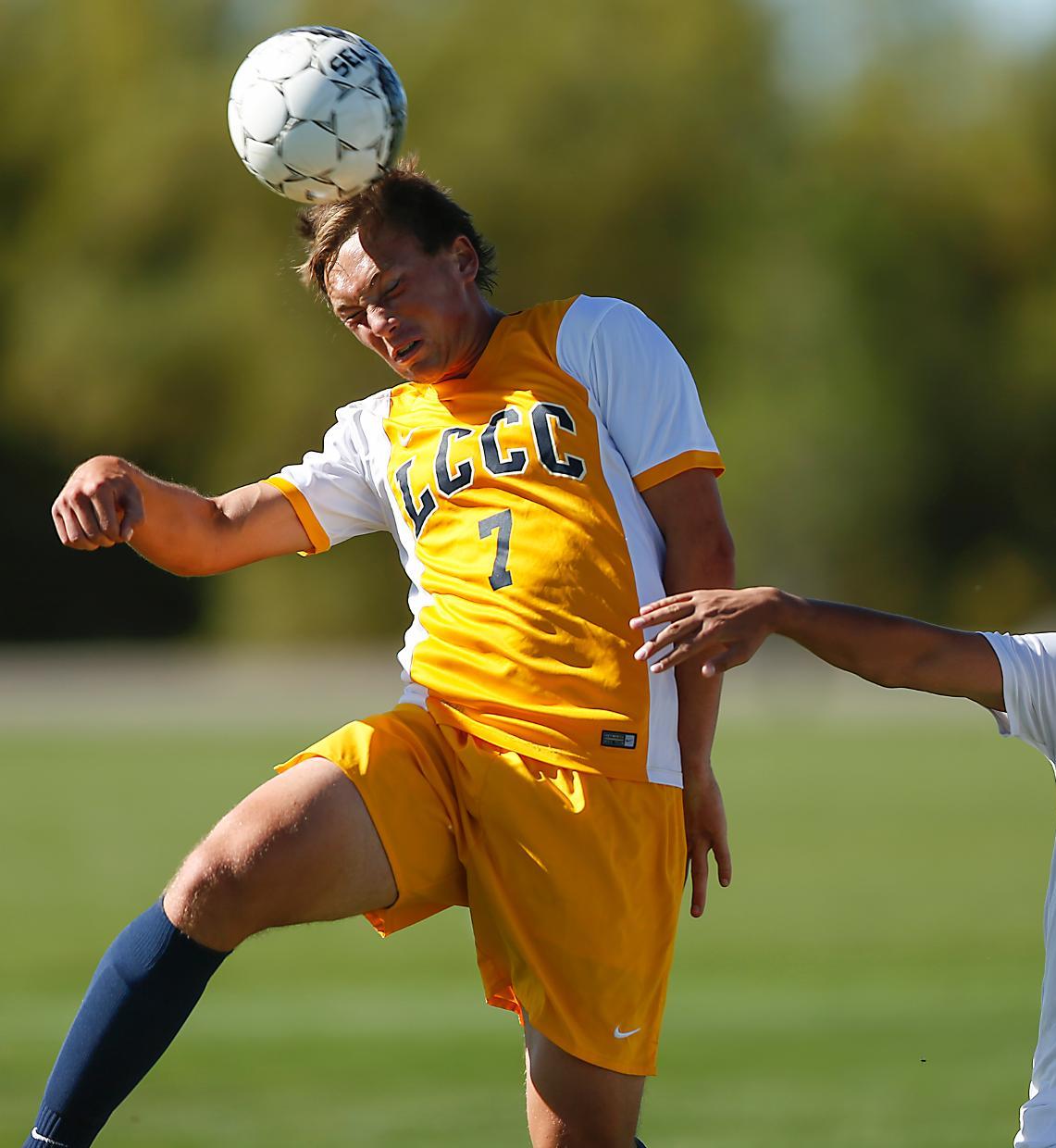 Men's Soccer Defeats Central Community College, 7-1