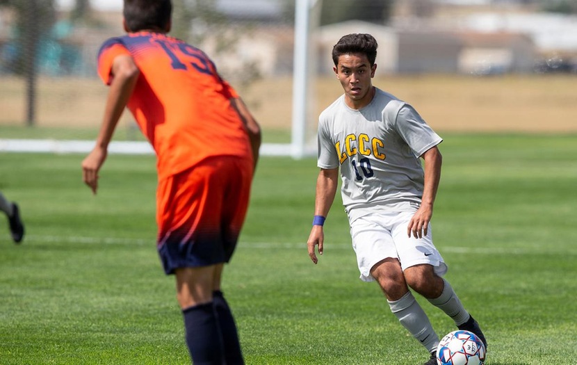 Golden Eagles Advance to NJCAA Semi-Finals Despite Loss to Tyler