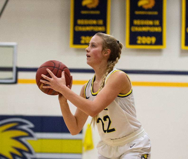 Hester Nets 13 Points, Women&rsquo;s Hoops Falls to #9 Western Nebraska, 82-54