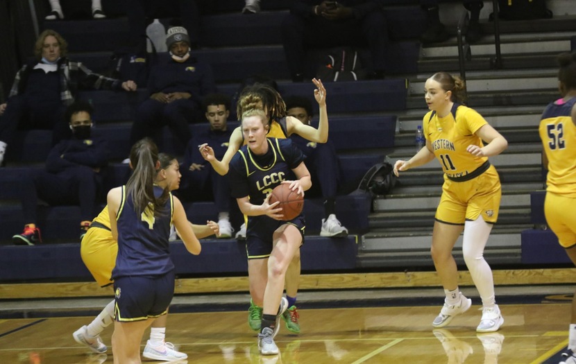 Golden Eagles Fall Short in Riverton
