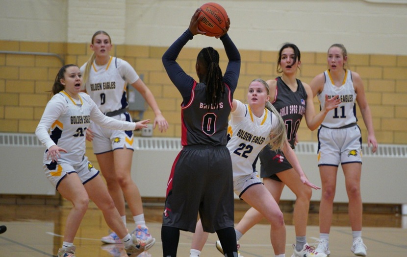 Valiant effort comes up just short in OT as LCCC falls 70-68 to #17 Casper College