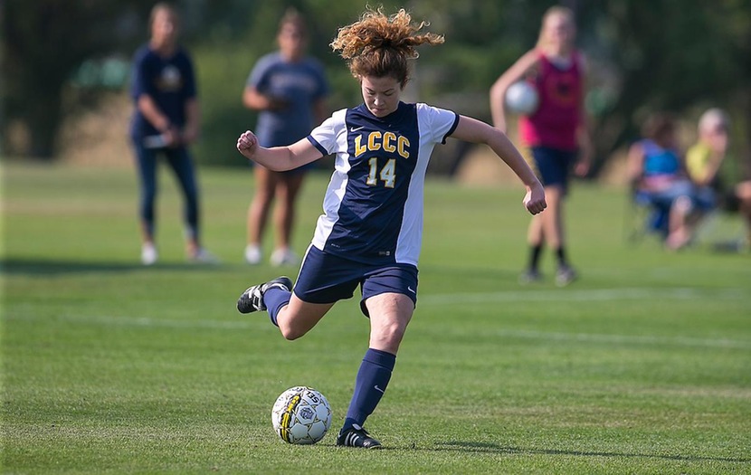 #8 Laramie County Women Fall to #2 Tyler JC 3-1
