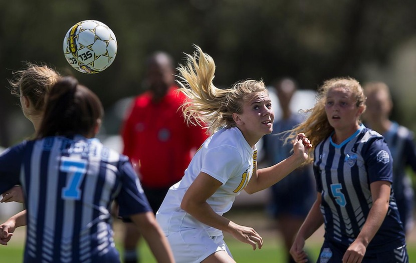 #10 LCCC Defeats Cloud County