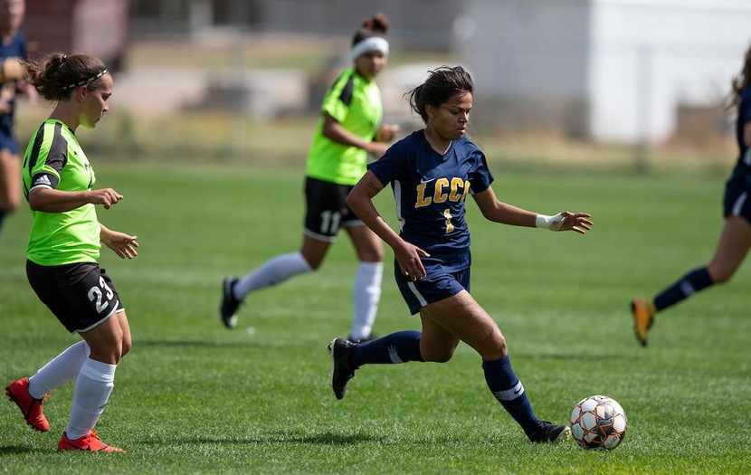 Sitzler Notches three Saves in 3-2 Win over Monroe CC