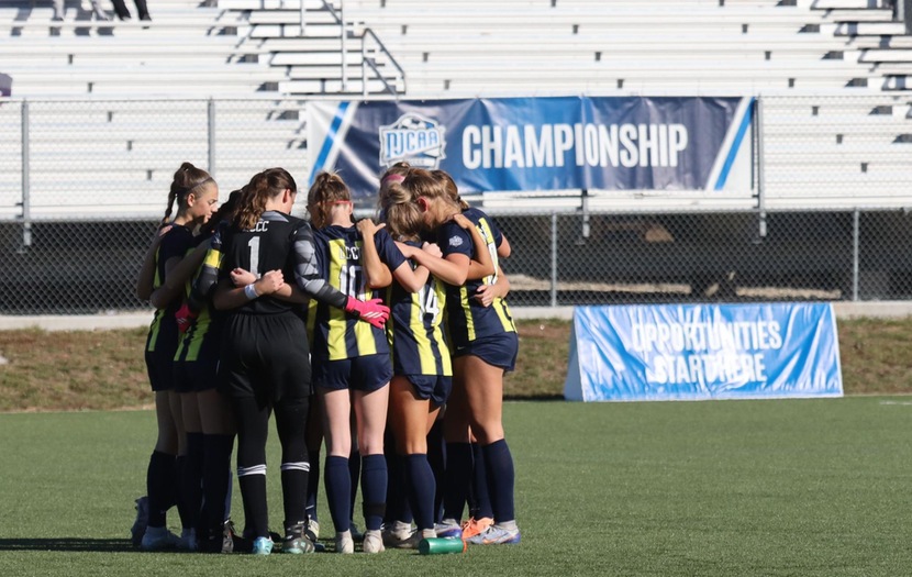 Women's soccer falls to Hill College 4-0 in final game of pool play