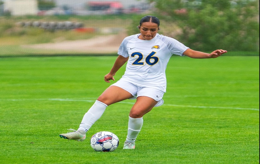Golden Eagles Continue to Build Momentum with Big Win Over Courgars