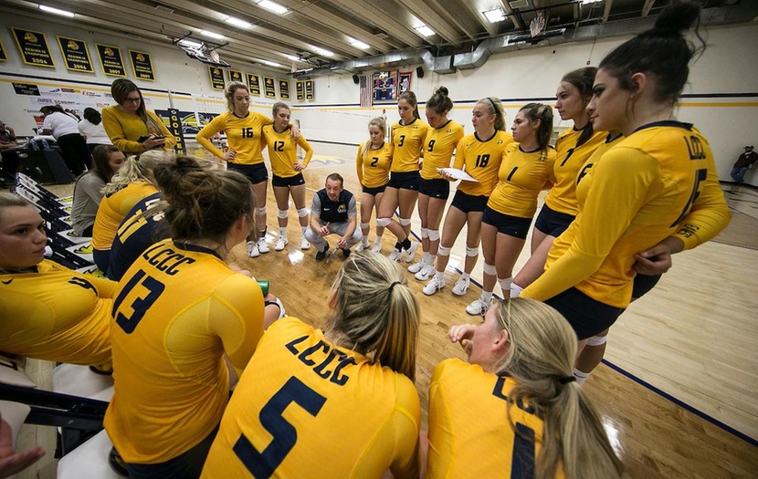#14 Golden Eagles Earn Win over Miles