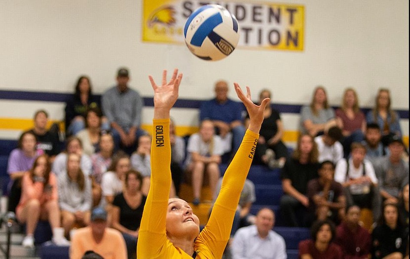 Golden Eagles Defeat Thunderbirds at Home